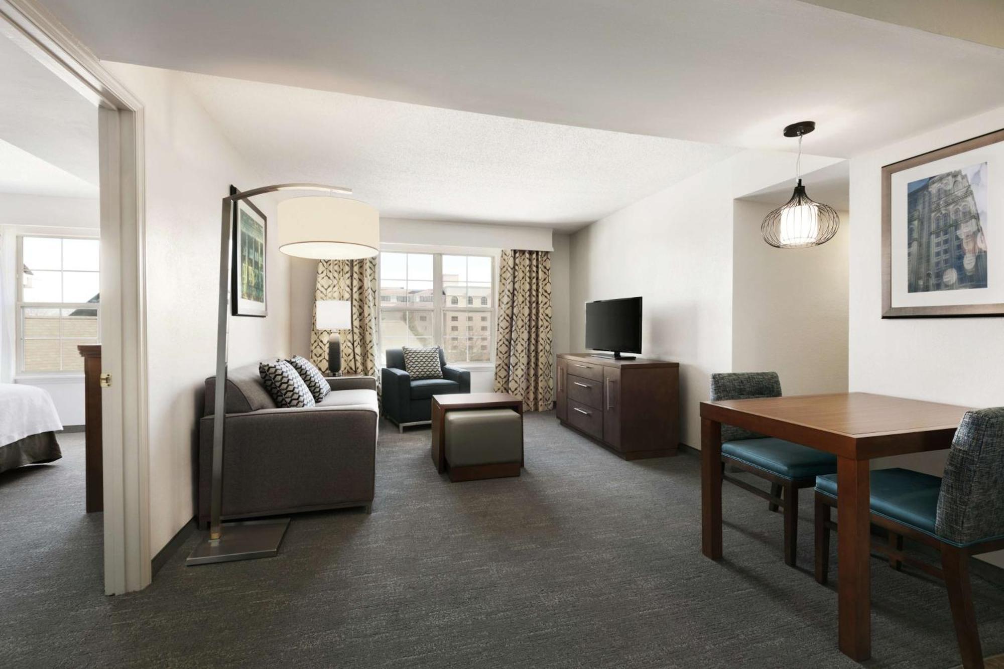 Homewood Suites By Hilton Kansas City Airport Extérieur photo