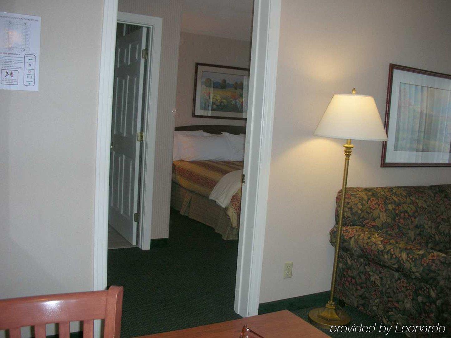 Homewood Suites By Hilton Kansas City Airport Chambre photo